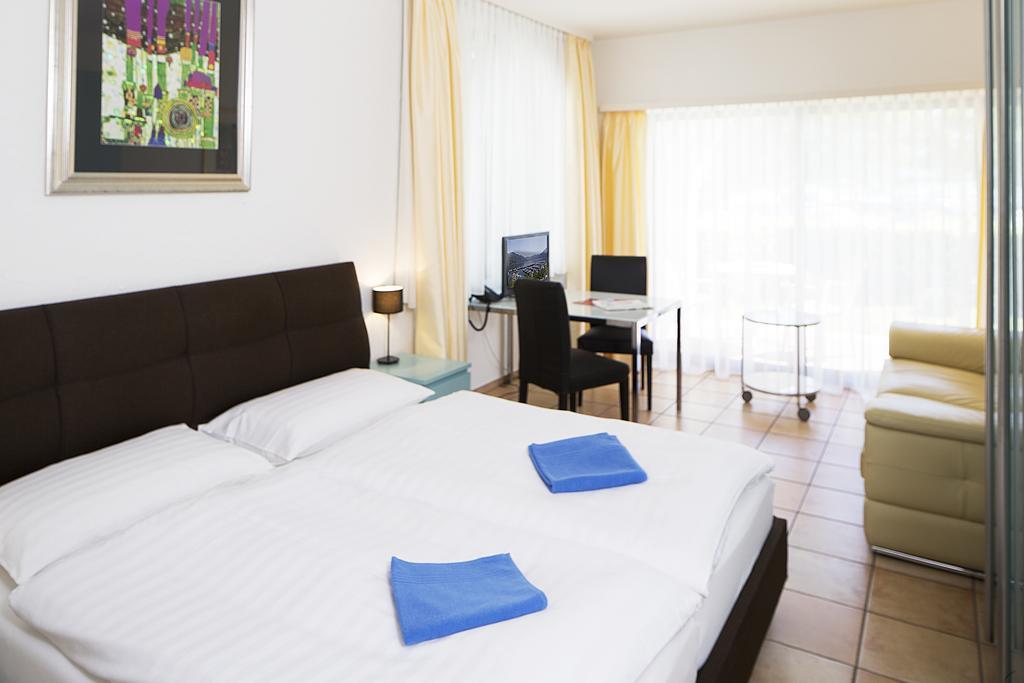Aparthotel Al Lago Locarno Luaran gambar
