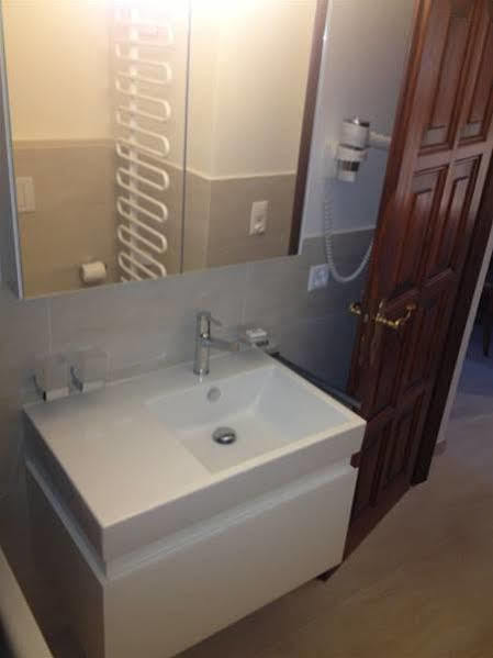 Aparthotel Al Lago Locarno Luaran gambar