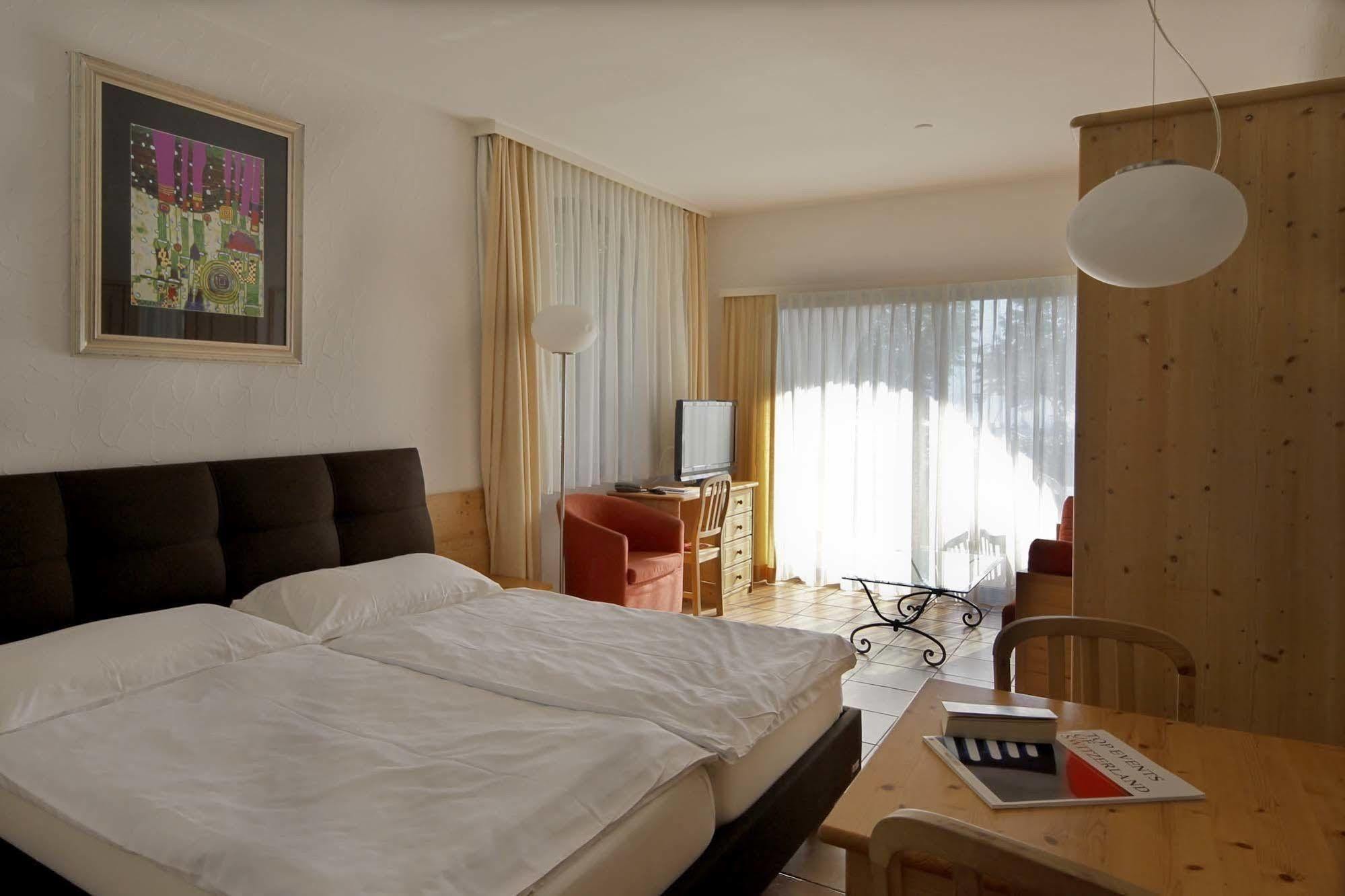 Aparthotel Al Lago Locarno Luaran gambar