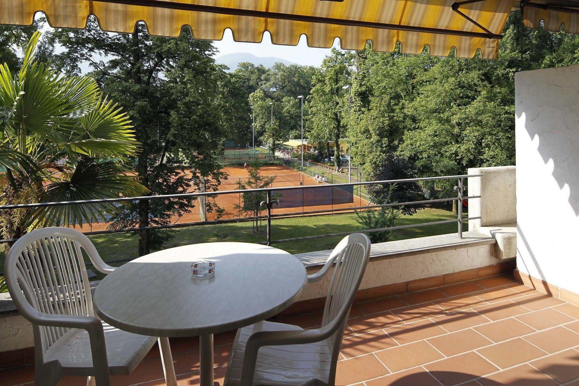 Aparthotel Al Lago Locarno Luaran gambar