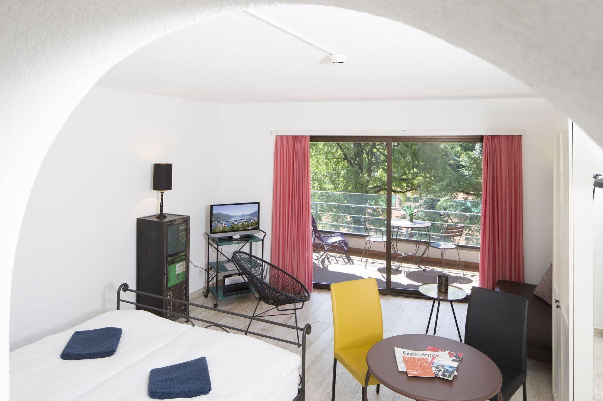 Aparthotel Al Lago Locarno Luaran gambar